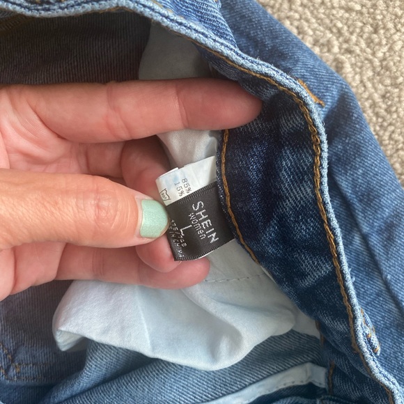 Shein Wide Leg Jeans - Picture 4 of 5